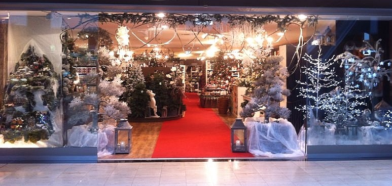 Entree de boutiqe a Noel.jpg